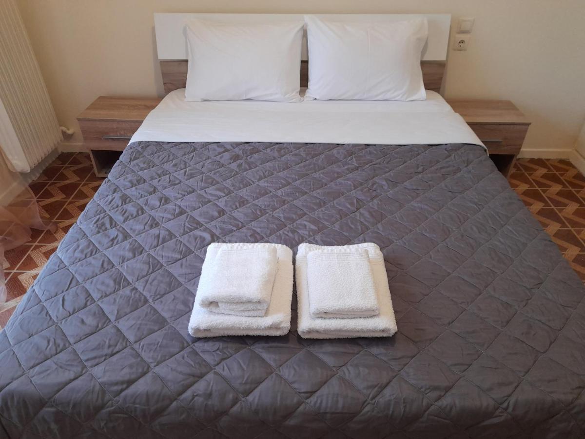 Apartament Rossa Patras Zewnętrze zdjęcie